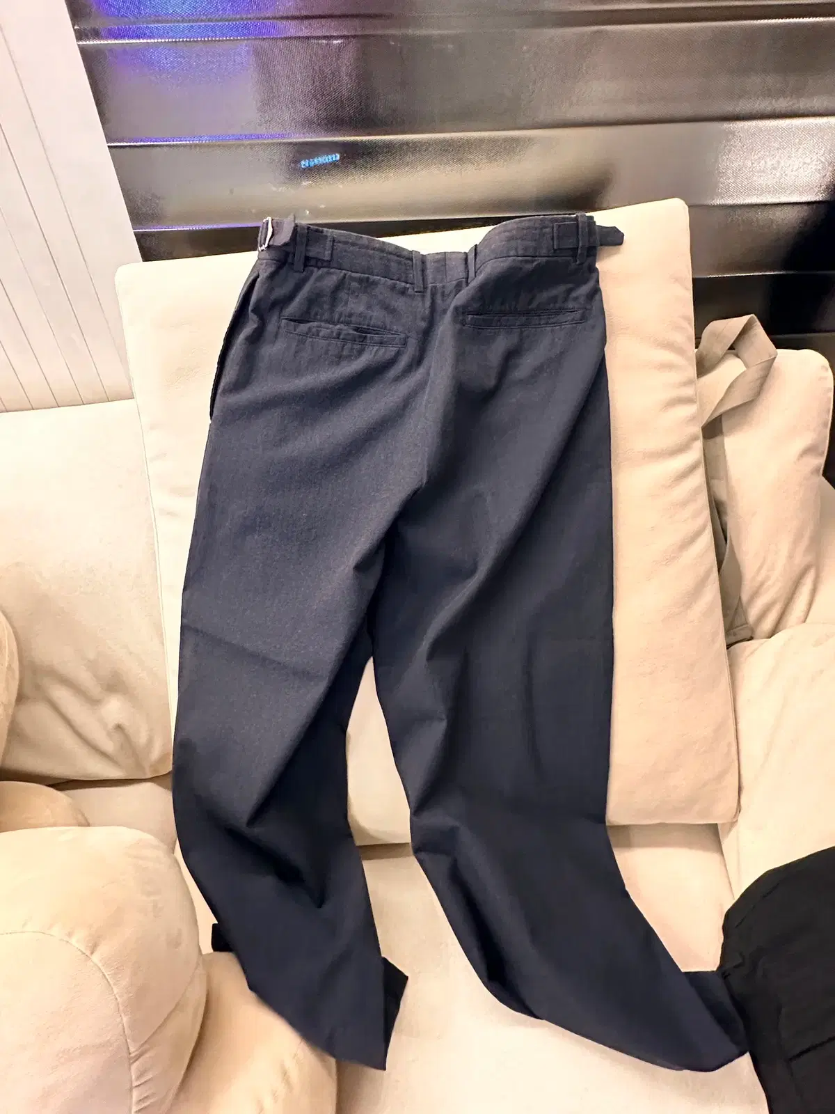 thumbnail-0